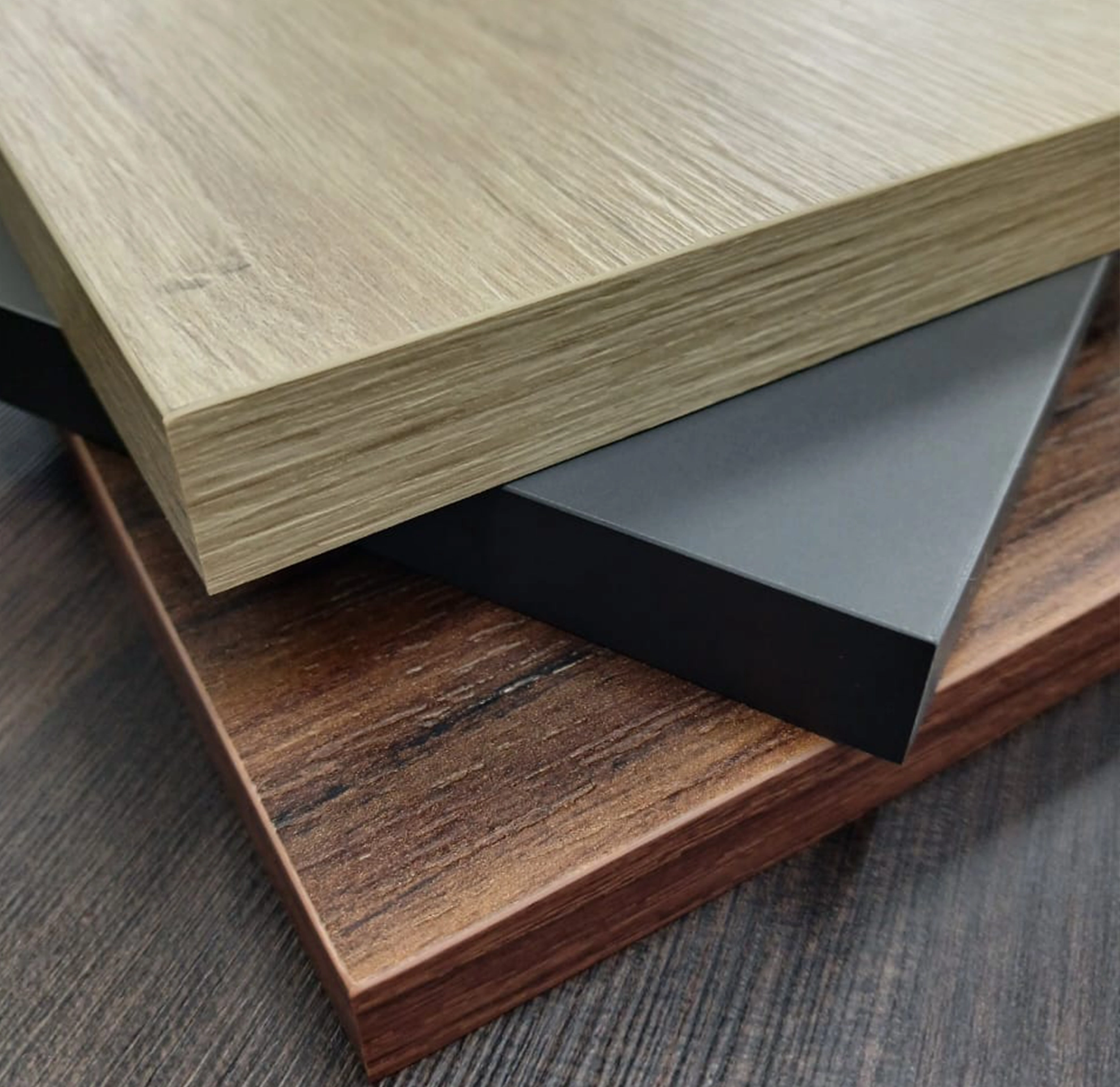 Resultado de acabamento com coladeira de borda - RAIZEN MACHINE